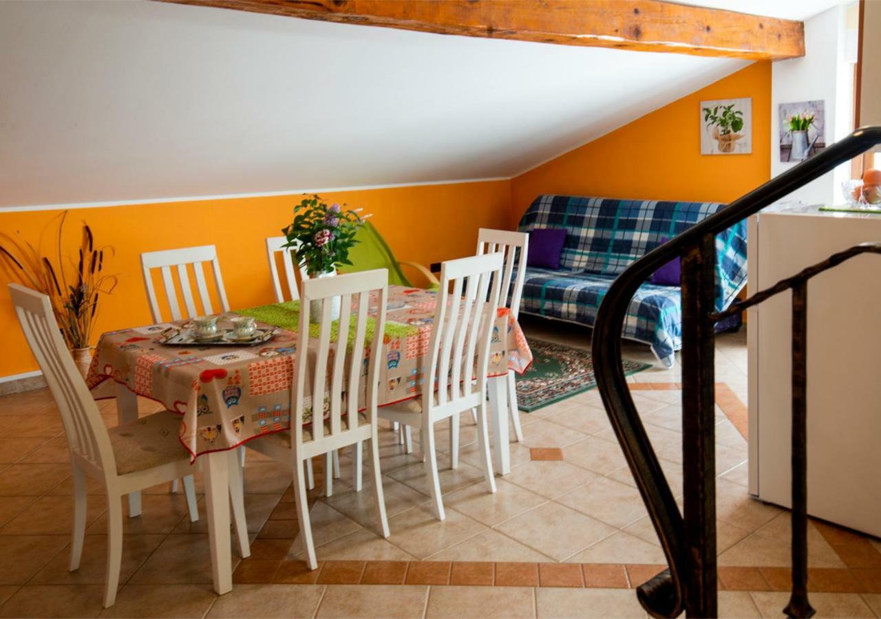 אומאג Apartment Analaura מראה חיצוני תמונה